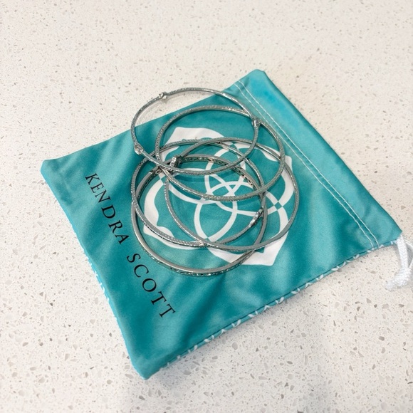 Kendra Scott Hammered Silver Crystal Bangle Set - Picture 3 of 4